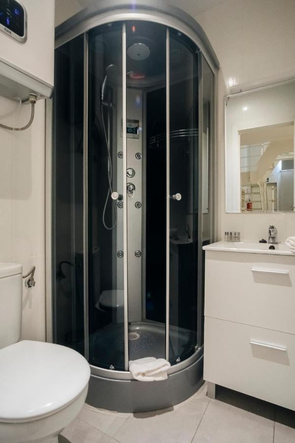 Homeabout Retiro Apartment II Madrid Esterno foto